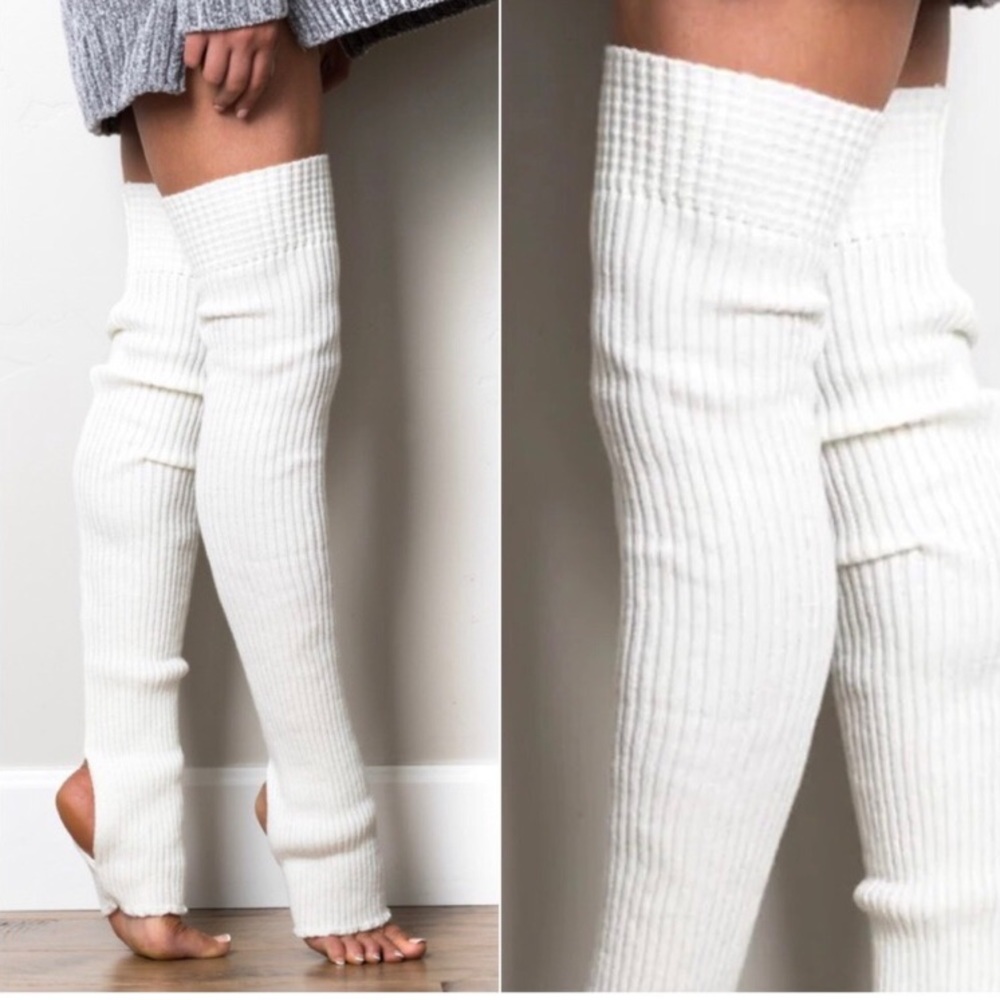 LAST PAIR: Women’s ultra comfy snuggle up long over the knee stirrup leg warmers - Picture 2 of 2